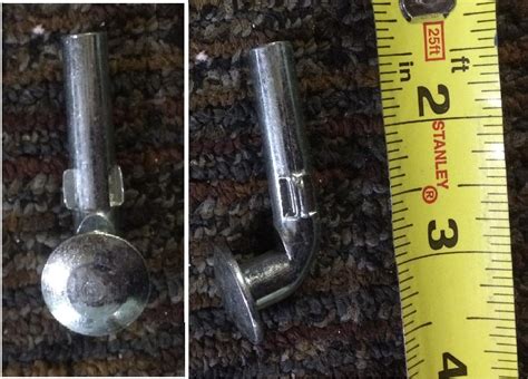 metal piece found in office : r/whatisthisthing 